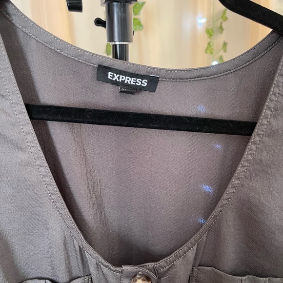 Romper - Picture 2 of 5